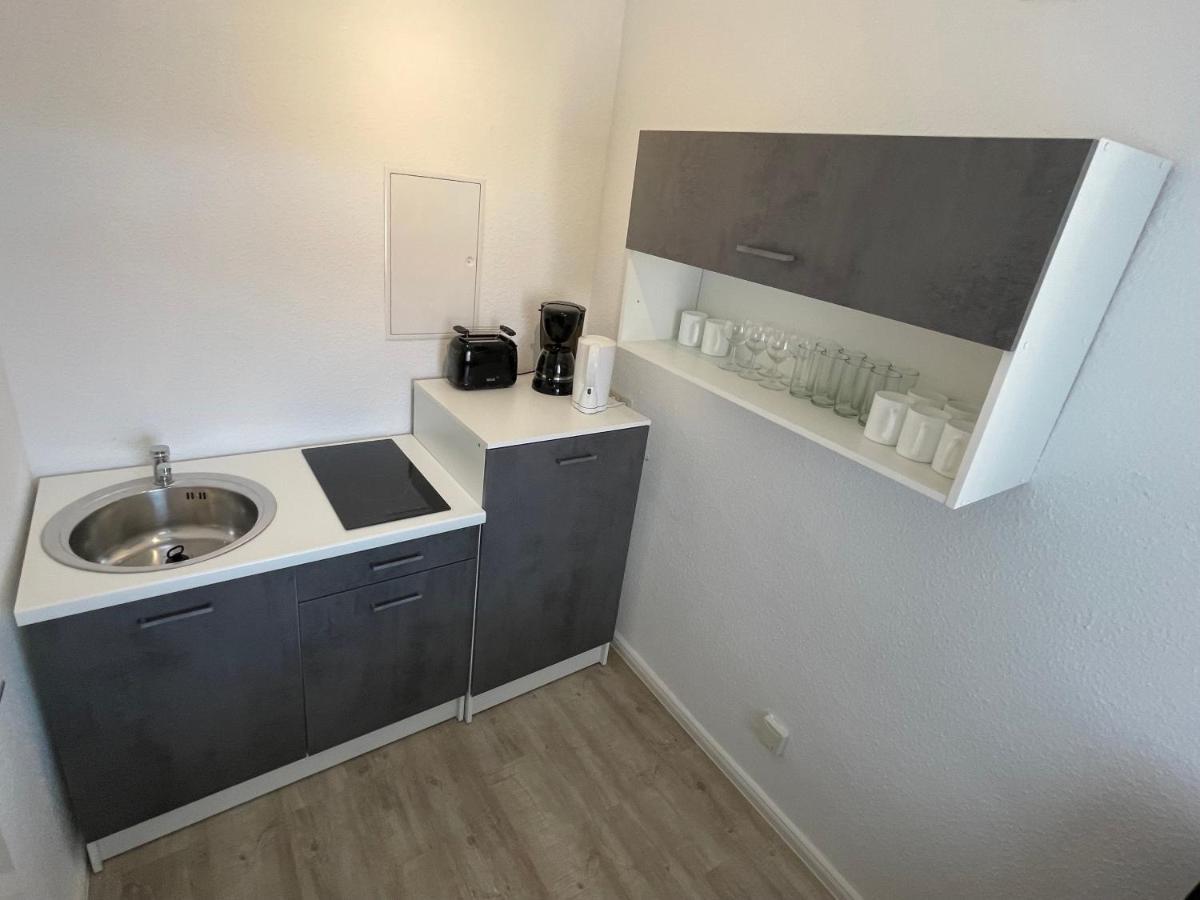 Semlow Appartements シュトラールズント エクステリア 写真